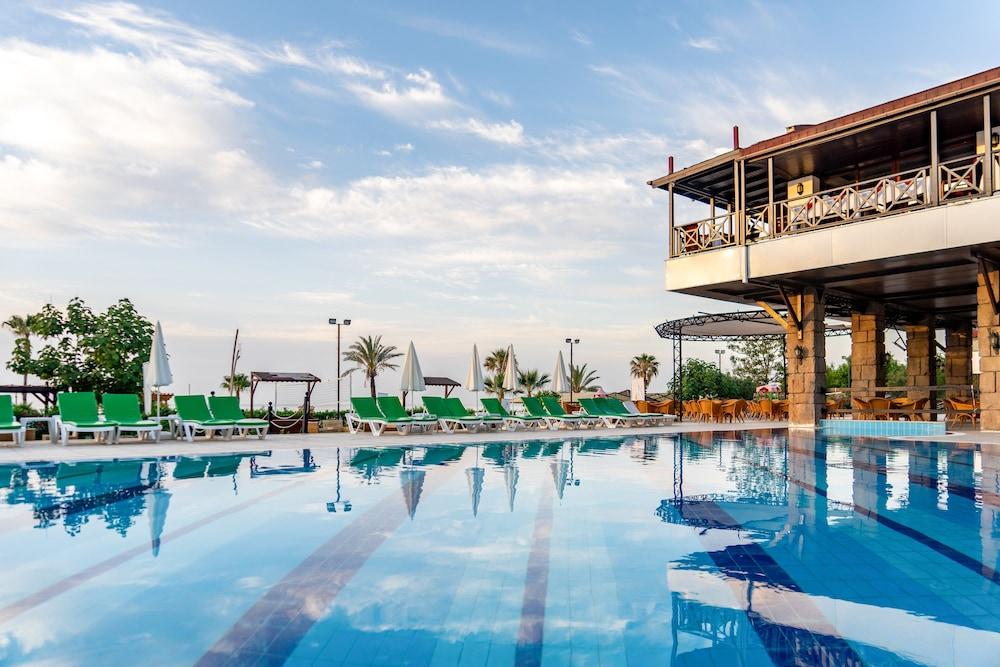 Labada Beach Hotel Çamyuva المظهر الخارجي الصورة